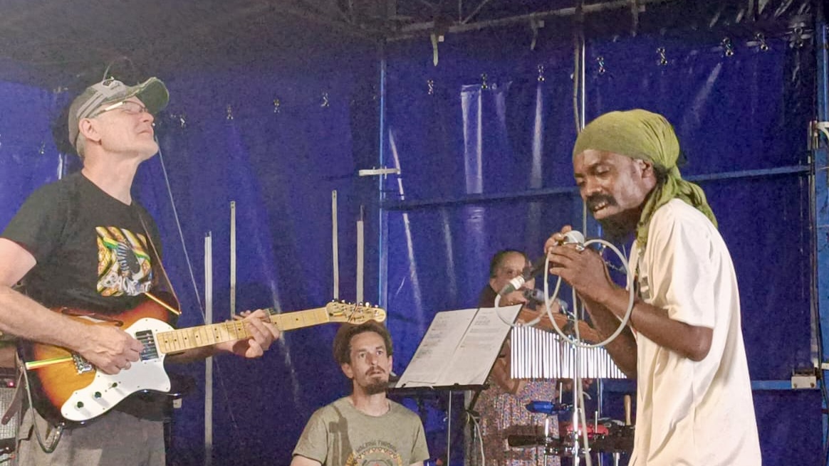 Féfé, raskame, systa Ny, Maky Joe